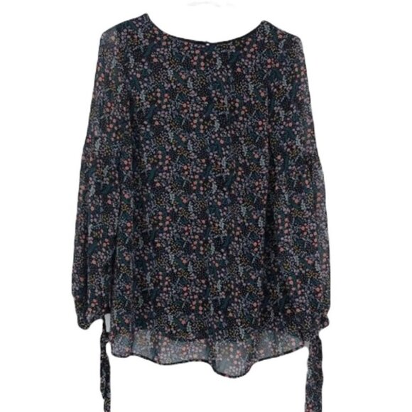 H&M Tops - H&M Sheer balloon sleeve lined floral blouse